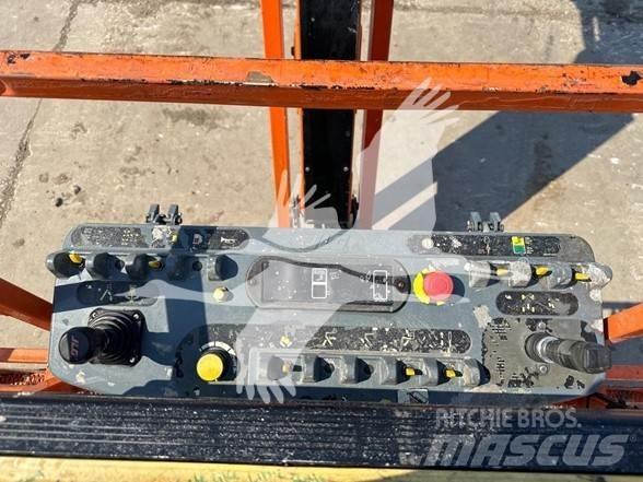 JLG 660SJ Teleskopik personel platformları