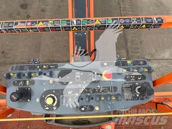 JLG 660SJ Teleskopik personel platformları
