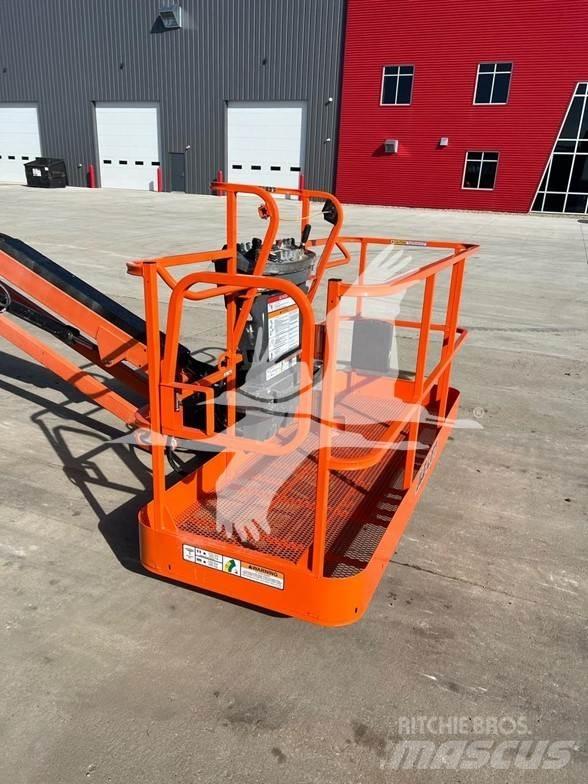 JLG 660SJ Teleskopik personel platformları