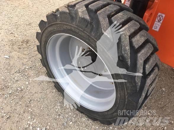 JLG 660SJ Teleskopik personel platformları