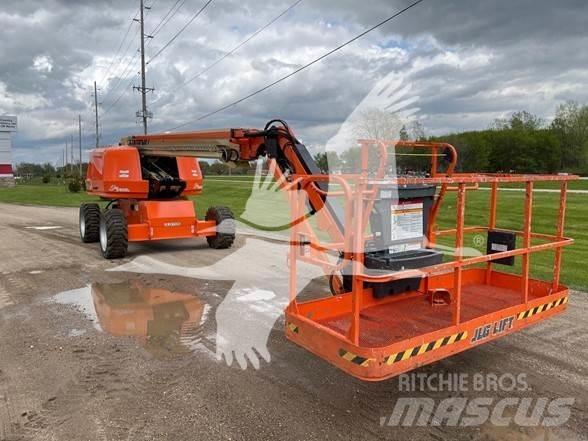 JLG 660SJ Teleskopik personel platformları