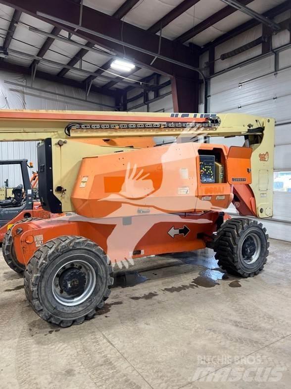 JLG 800AJ Körüklü personel platformları