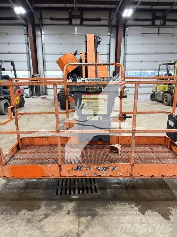 JLG 800AJ Körüklü personel platformları