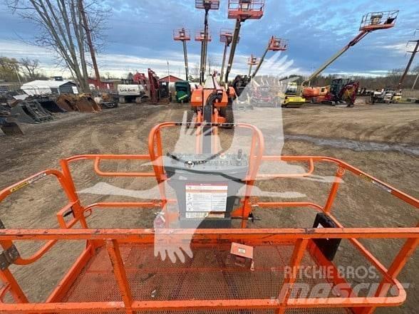 JLG 860SJ Teleskopik personel platformları