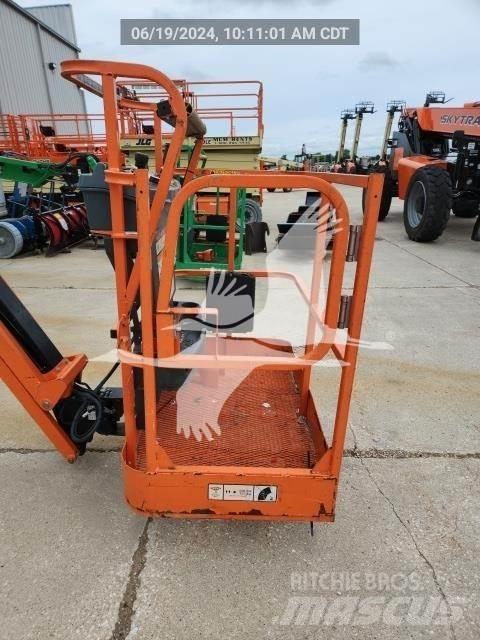 JLG E300AJP Körüklü personel platformları