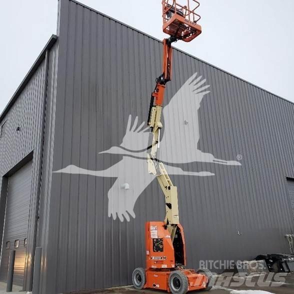 JLG E300AJP Körüklü personel platformları