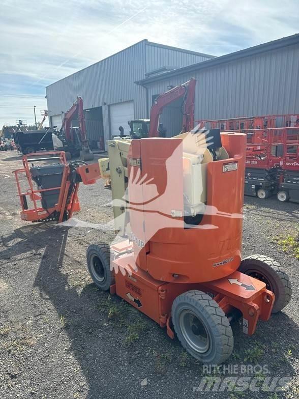 JLG E300AJP Körüklü personel platformları