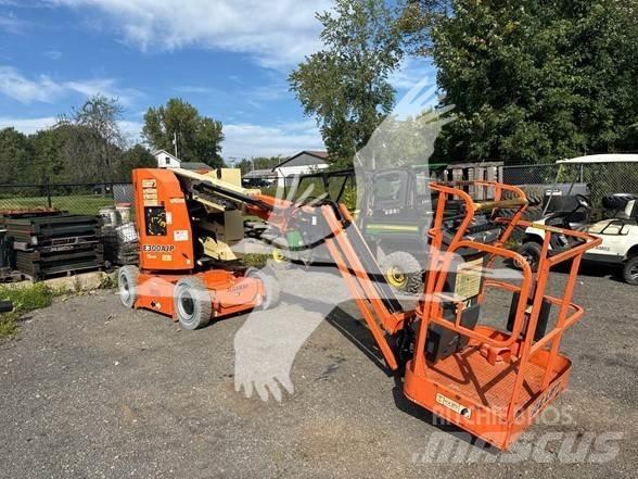 JLG E300AJP Körüklü personel platformları