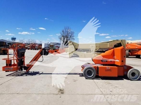 JLG E400AJPN Körüklü personel platformları