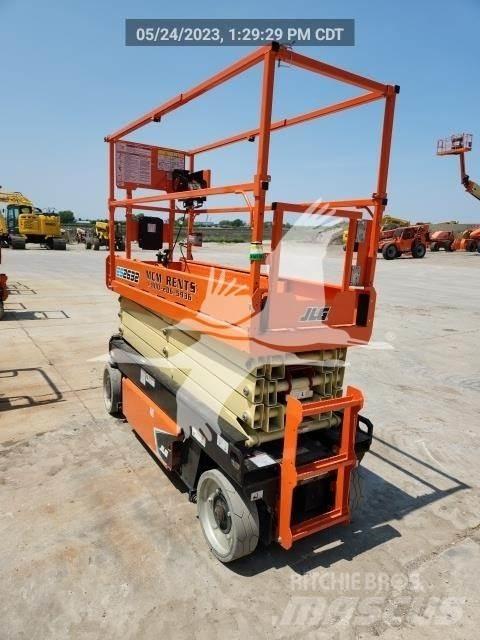 JLG ES2632 Makasli platformlar