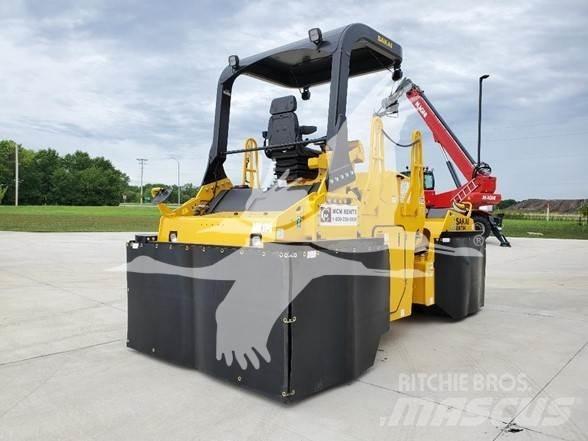 Sakai GW754 Pnömatik lastikli silindirler
