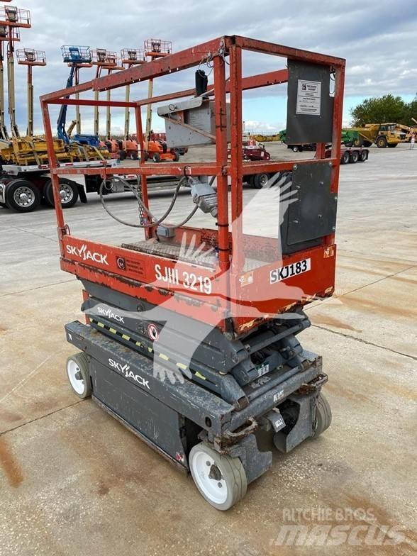 SkyJack SJ3219 Makasli platformlar