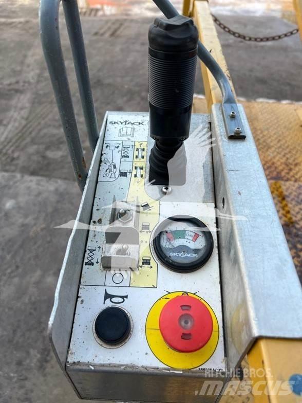 SkyJack SJ3219 Makasli platformlar