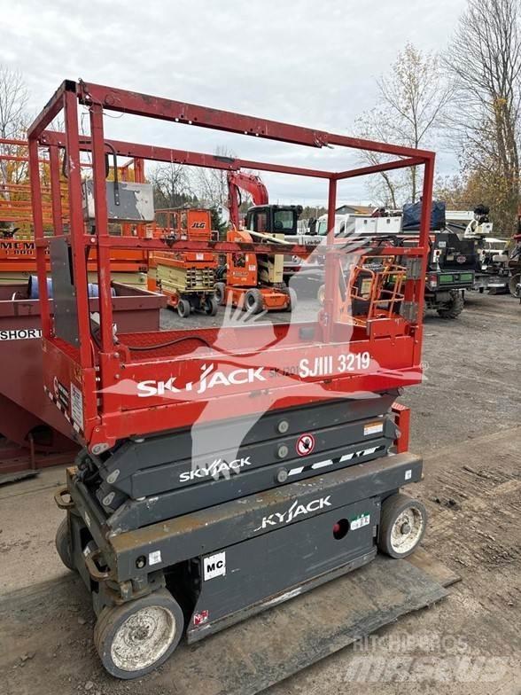 SkyJack SJ3219 Makasli platformlar