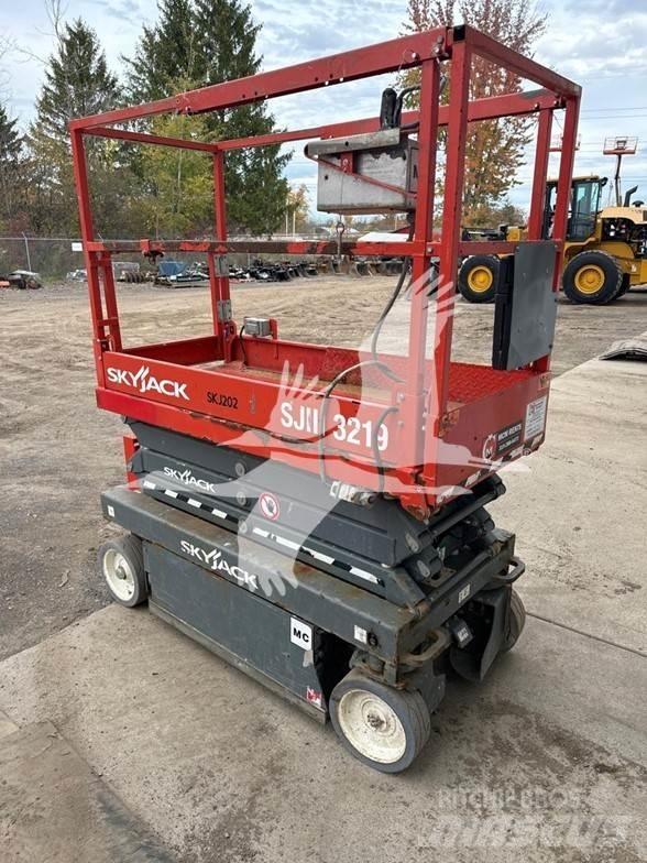 SkyJack SJ3219 Makasli platformlar