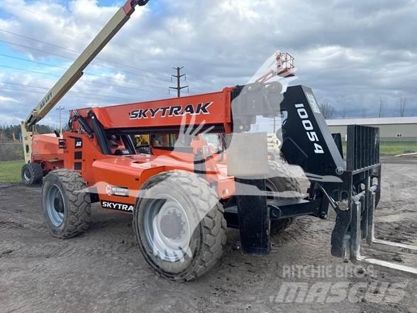 SkyTrak 10054 Teleskopik yükleyiciler