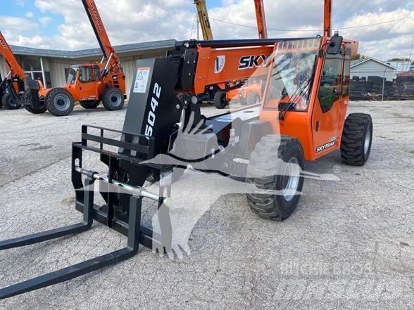 SkyTrak 6042 Teleskopik yükleyiciler