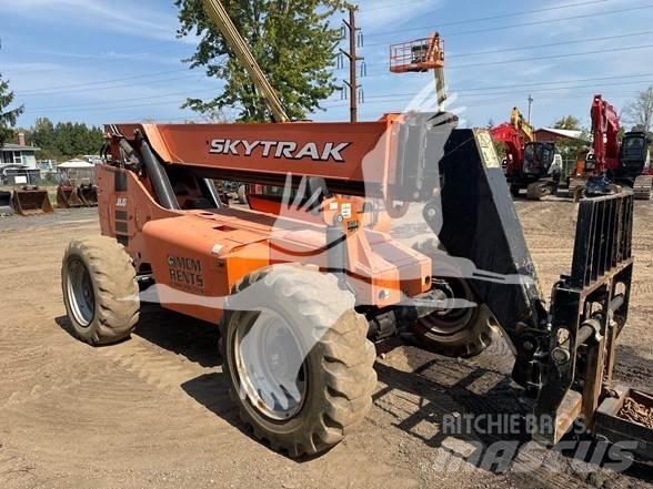 SkyTrak 8042 Teleskopik yükleyiciler
