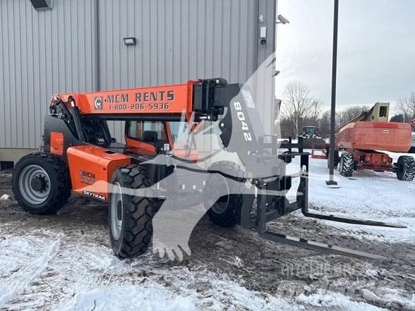 SkyTrak 8042 Teleskopik yükleyiciler