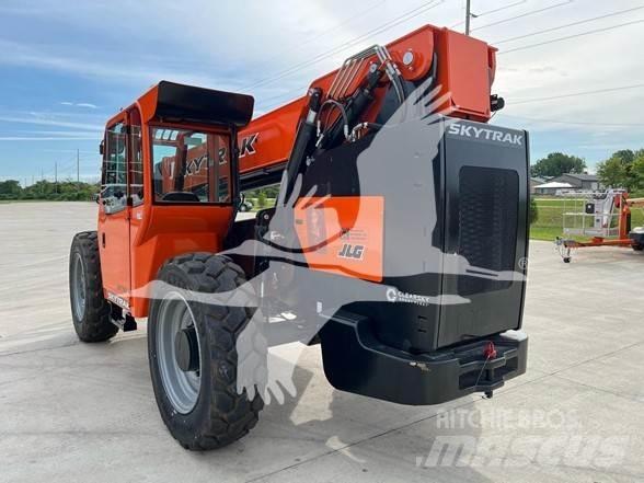 SkyTrak 8042 Teleskopik yükleyiciler