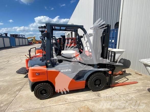 Toyota 8FGU25 Dizel forkliftler
