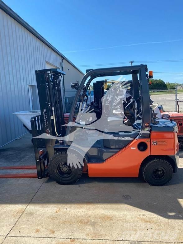Toyota 8FGU25 Dizel forkliftler