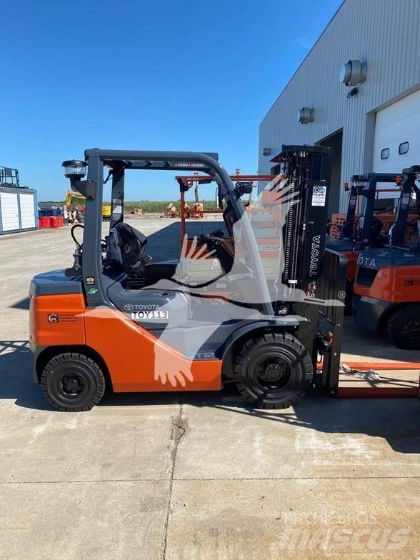 Toyota 8FGU25 Dizel forkliftler