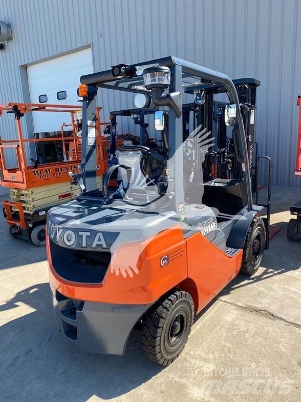 Toyota 8FGU25 Dizel forkliftler
