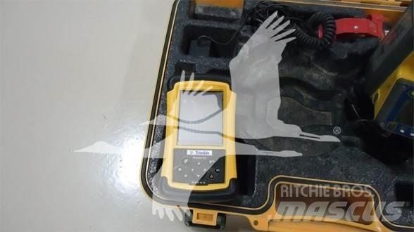 Trimble TS415 Diger
