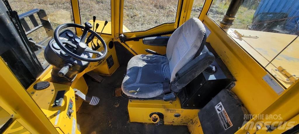 Sellick S100 Arazi tipi forklift