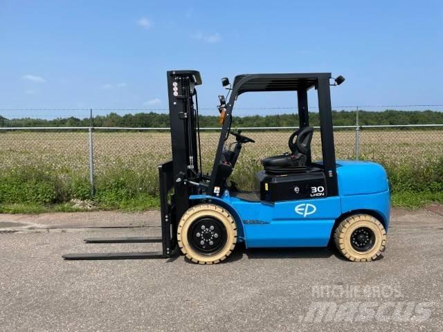 EP EFL302 | 3T | LI-ION Elektrikli forkliftler
