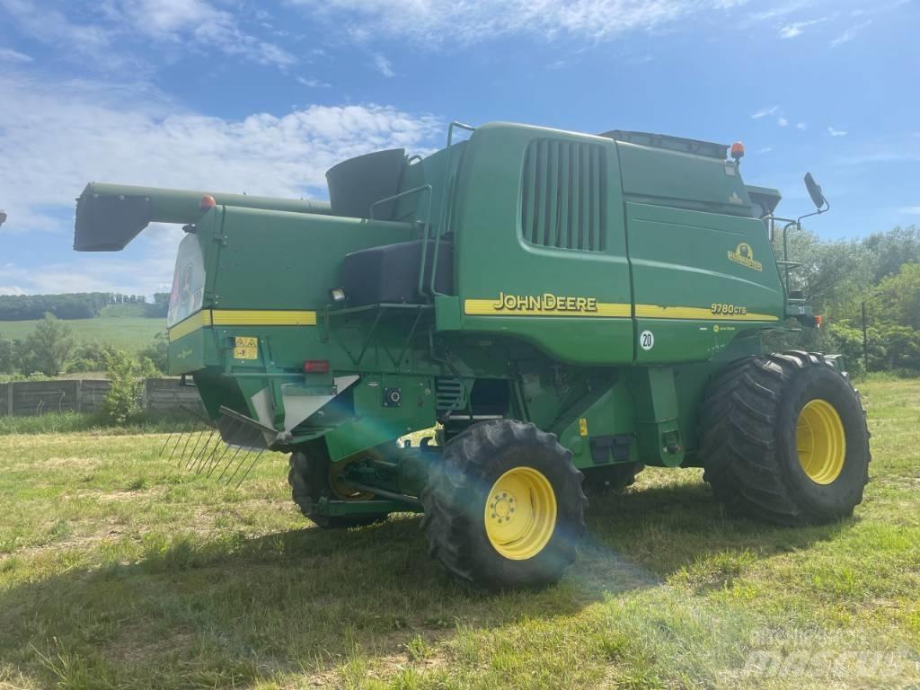 John Deere 9780 CTS Biçerdöverler
