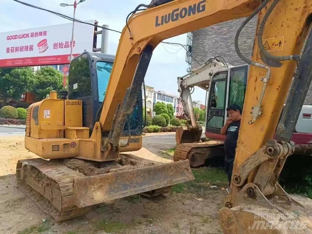 LiuGong 9055E Paletli ekskavatörler