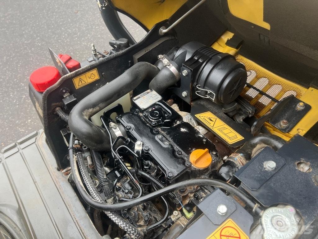 Yanmar Vio 10 Mini ekskavatörler, 7 tona dek