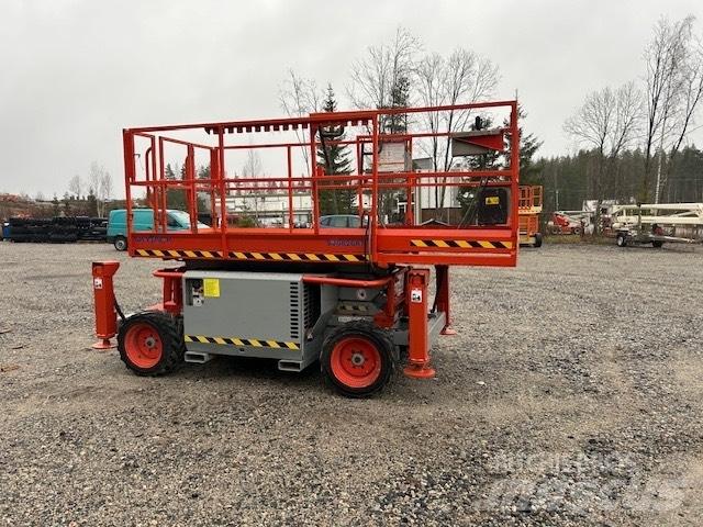 SkyJack SJ 6826 RT Makasli platformlar