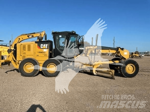 CAT 330FL Paletli ekskavatörler