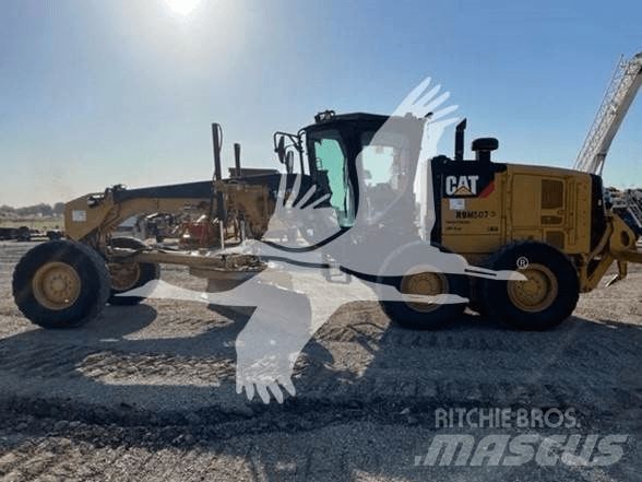 CAT 330FL Paletli ekskavatörler