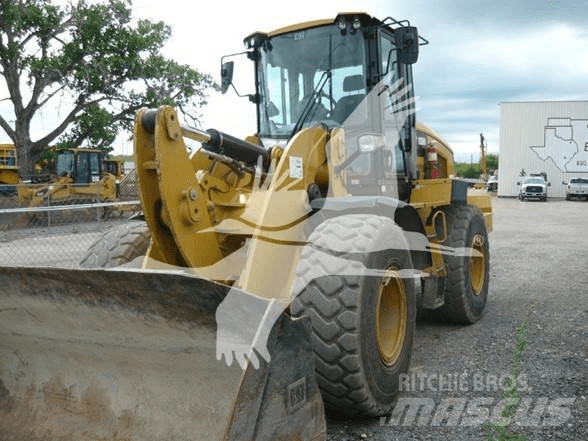 CAT 938M Tekerlekli yükleyiciler