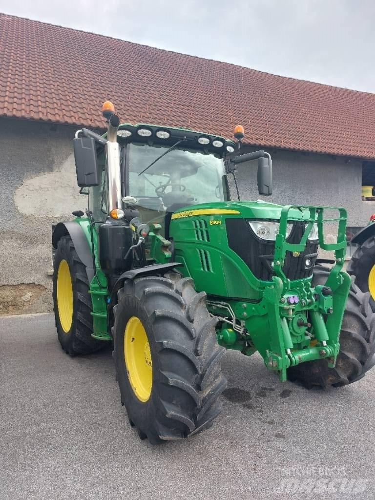 John Deere 6130 R Traktörler