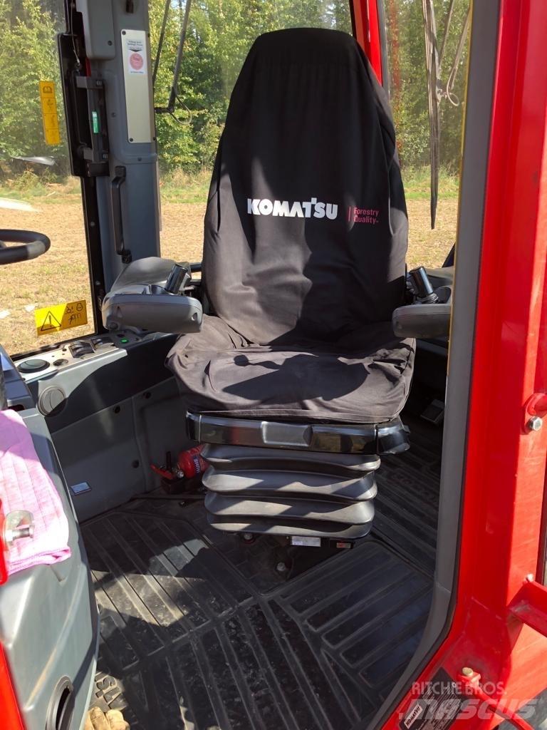 Komatsu 855 Tomruk yükleyici traktörler