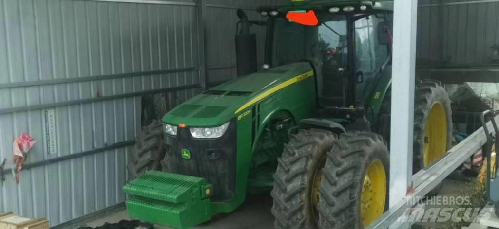 John Deere 8R·3204 Traktörler