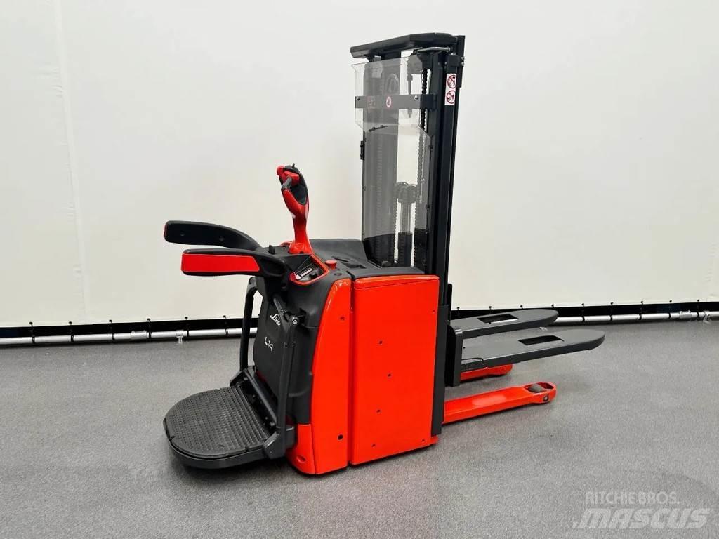 Linde L 14 AP Yaya kumandali istif makinasi