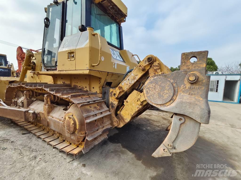 CAT D 7 G 2 Tekerlekli yükleyiciler