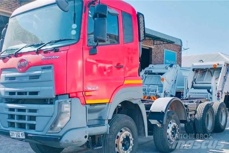 UD CGE 370 8x4 Diger kamyonlar