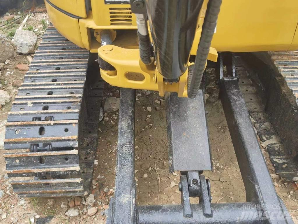 CAT 303 Mini ekskavatörler, 7 tona dek