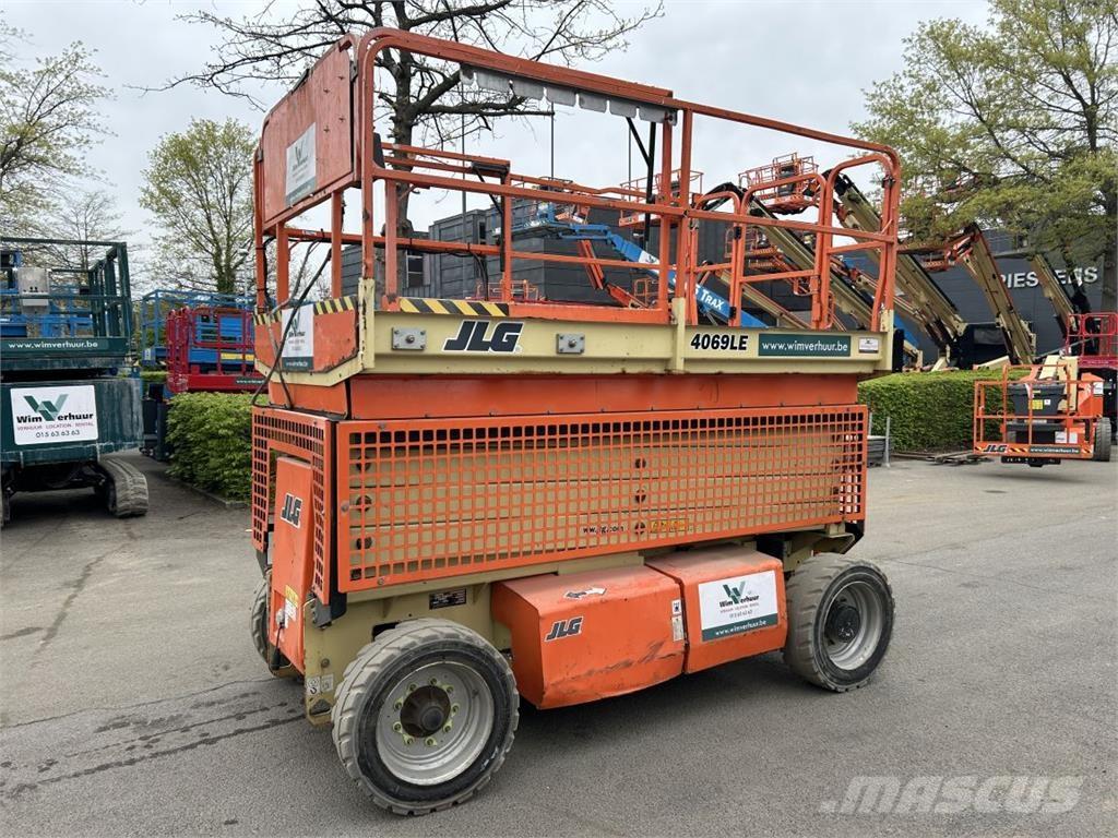 JLG 4069 LE (3614) Makasli platformlar
