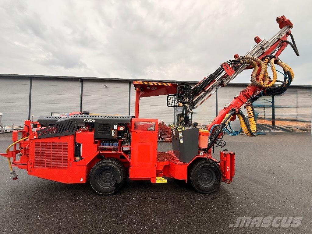 Sandvik DD212 Hafif sondaj kuleleri