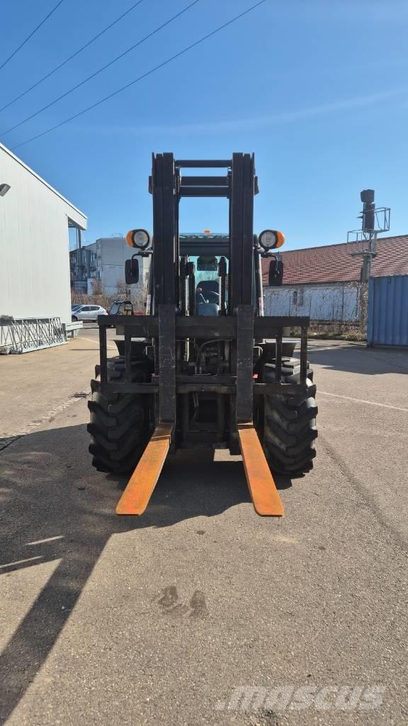 Ausa C 500 H X4 Arazi tipi forklift