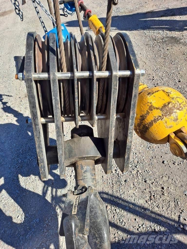 P&H CNT 650 Paletli vinçler