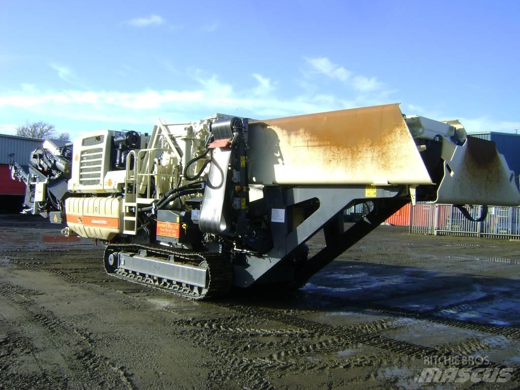 Metso LT 1110 S Gezer kırıcılar